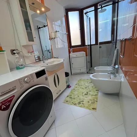 Sunbeach Appartement Golem (Tirana)